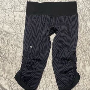 lululemon athletica in the flow cropped capris